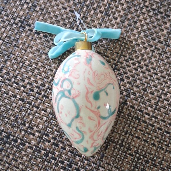 Set of 4 New Glass Holiday Ornaments - Picture 5 of 6